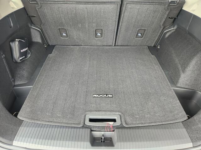 New 2026 Nissan Rogue SV image 23