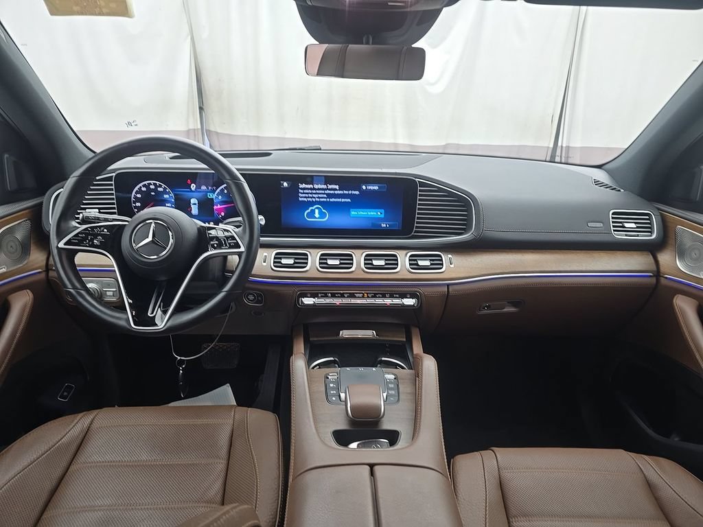Used 2024 Mercedes-Benz GLE 350 4MATIC image 4