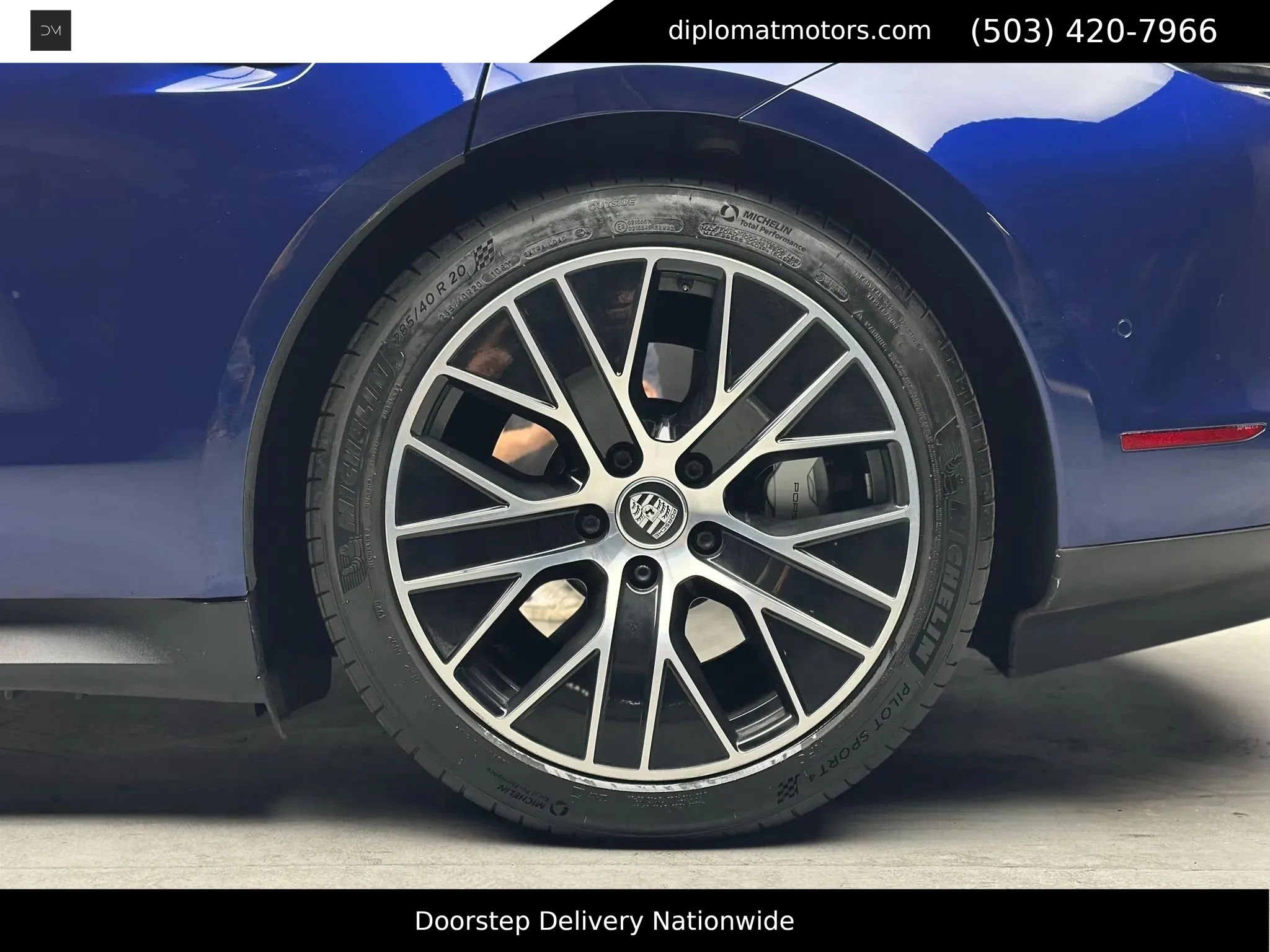 Used 2020 Porsche Taycan image 40