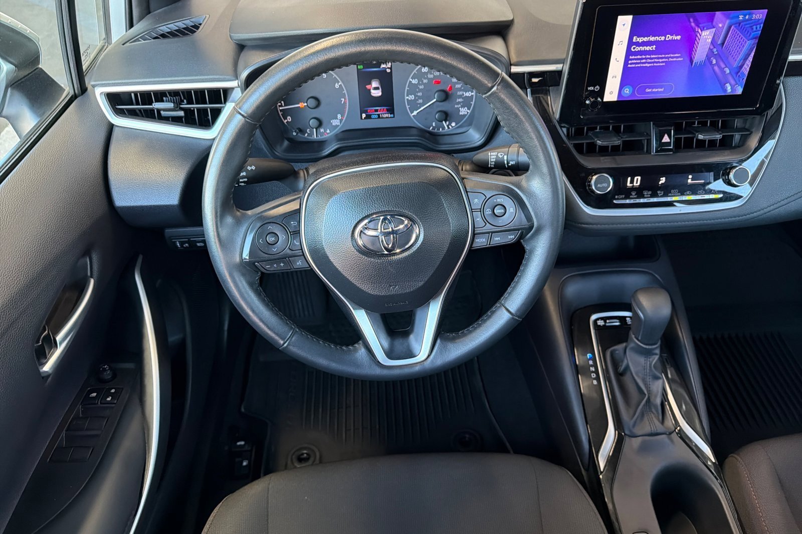 Certified 2025 Toyota Corolla SE image 13