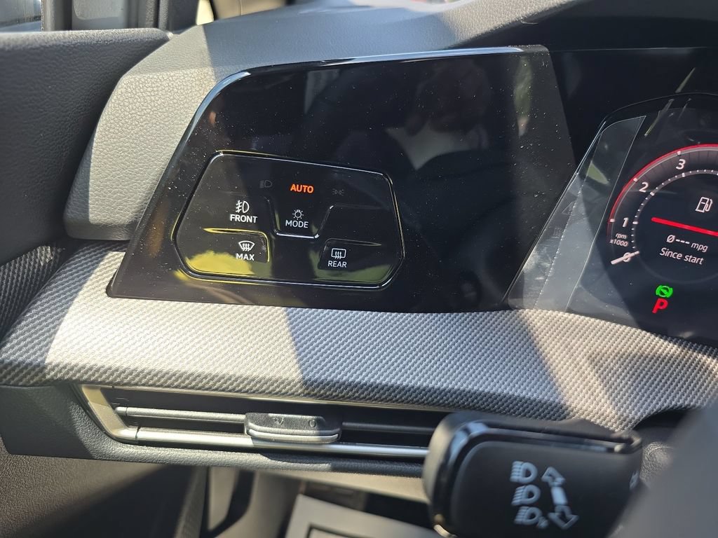New 2026 Volkswagen GTI SE FWD image 22