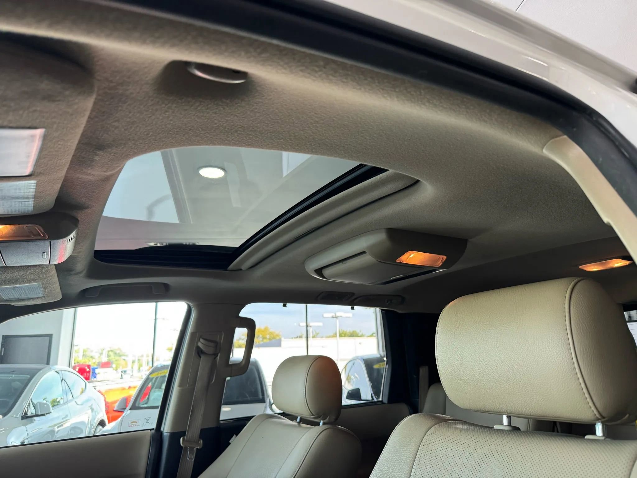 Used 2012 Toyota Sequoia Platinum image 6