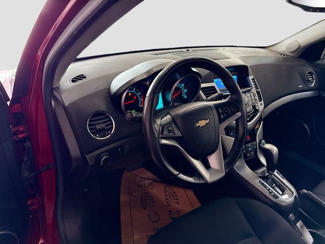 Used 2012 Chevrolet Cruze LT w/ All-Star Edition FWD image 6