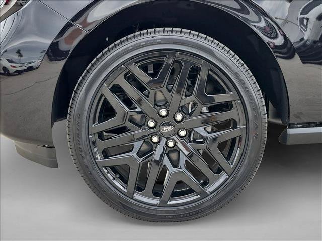 New 2027 Ford Expedition Max Platinum w/ Stealth Performance Package AWD/4WD image 10