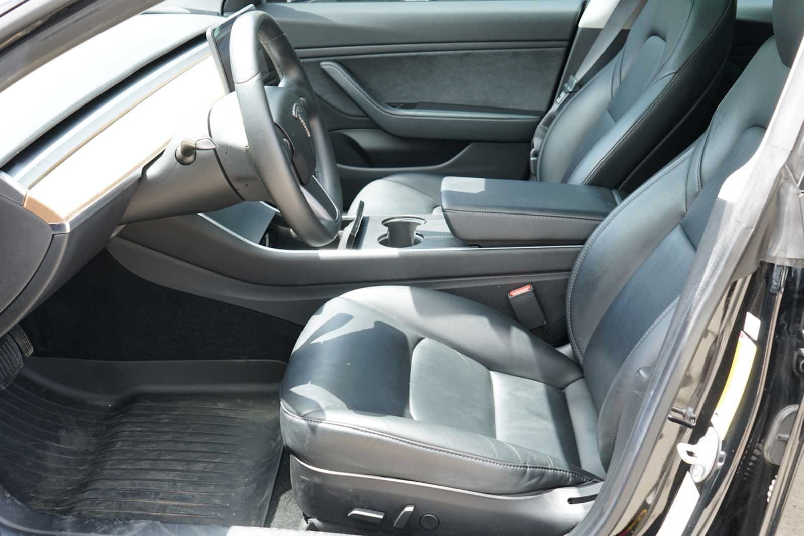 Used 2019 Tesla Model 3 Long Range RWD image 15
