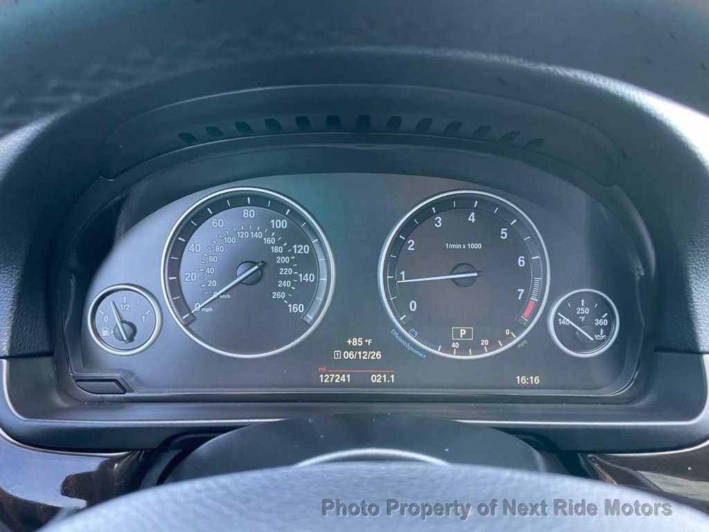 Used 2015 BMW 528i Sedan RWD image 18
