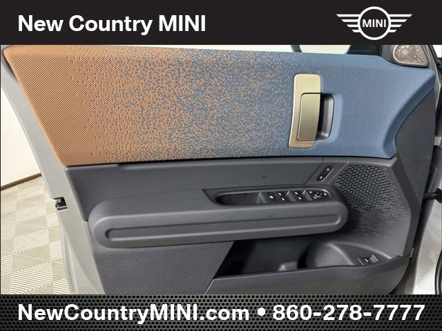 Certified 2025 MINI Cooper Countryman S image 12