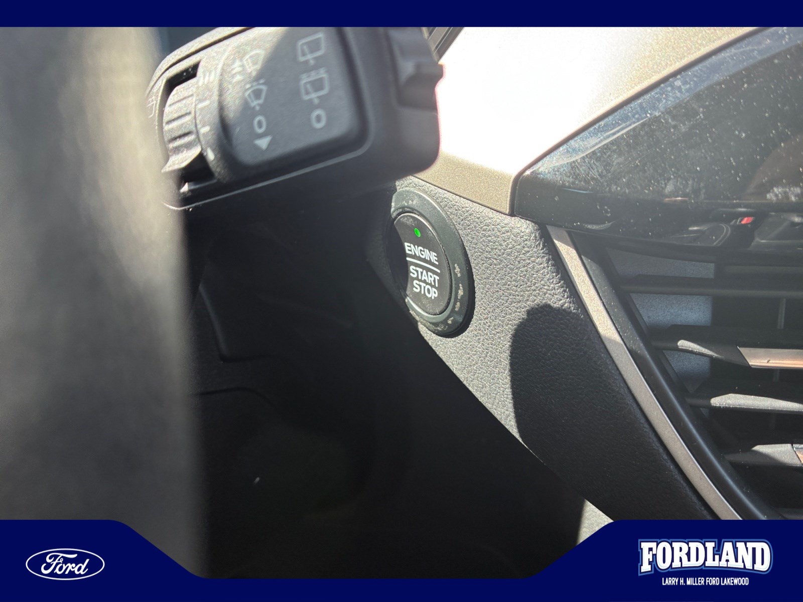 Used 2021 Ford Escape SEL AWD/4WD image 29