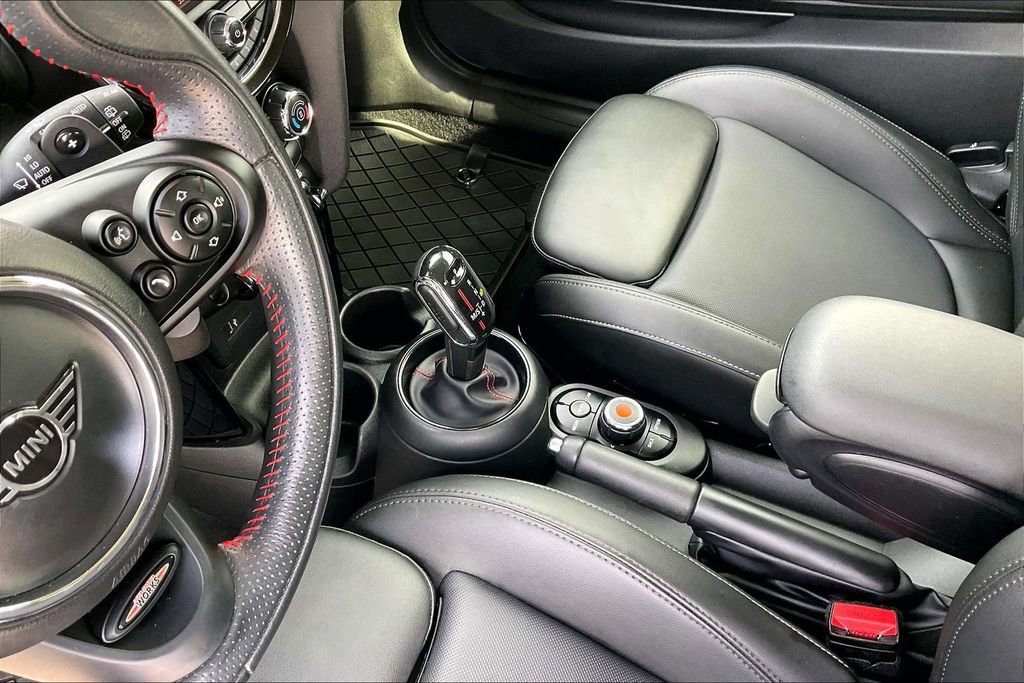 Used 2020 MINI Cooper S FWD image 13