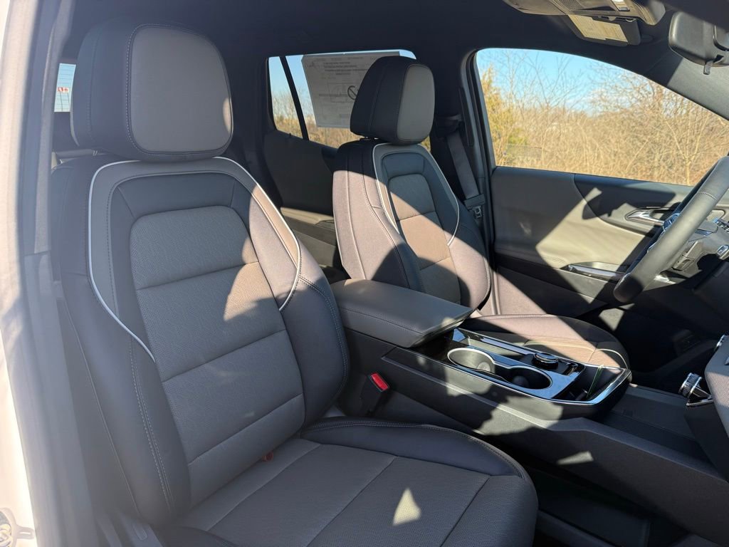 New 2026 Chevrolet Equinox LT w/ Convenience Package II image 21