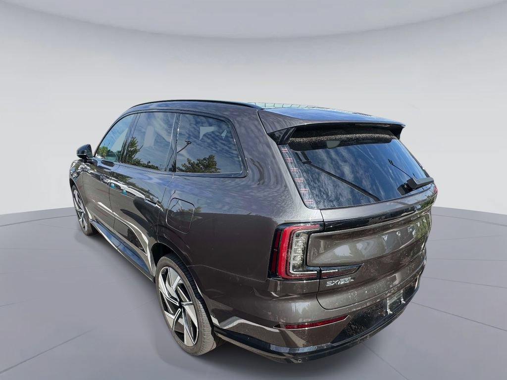 Used 2025 Volvo EX90 Ultra AWD/4WD image 4