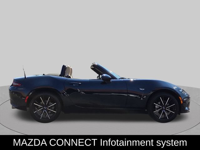 Used 2025 MAZDA MX-5 Miata Grand Touring RWD image 4