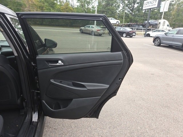 Used 2021 Hyundai Tucson Value w/ Cargo Package image 26