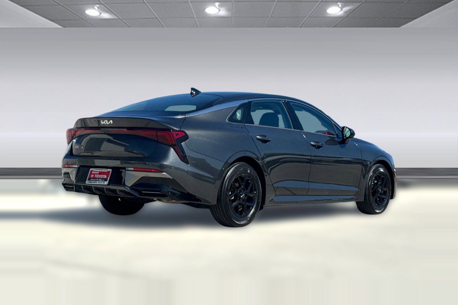 Used 2025 Kia K5 LXS image 3