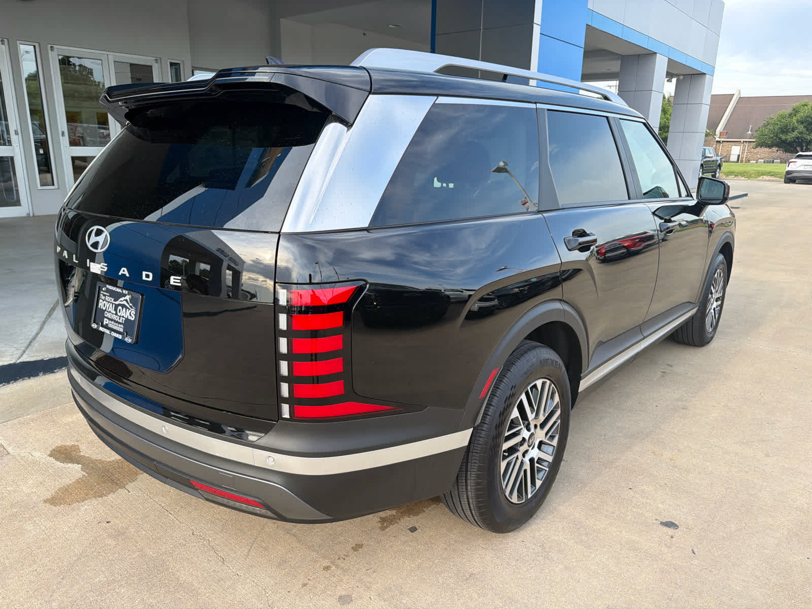 Used 2026 Hyundai Palisade SEL FWD image 7