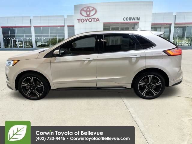 Used 2019 Ford Edge ST w/ Equipment Group 401A image 2