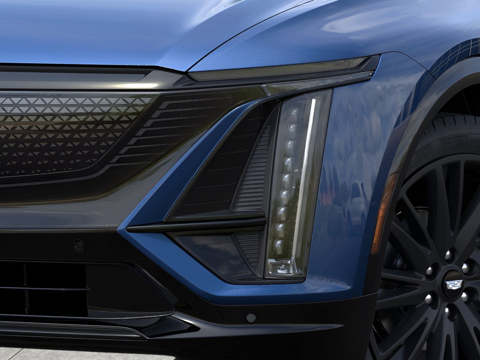 New 2026 Cadillac Lyriq Sport w/ LPO, ONYX Package image 10