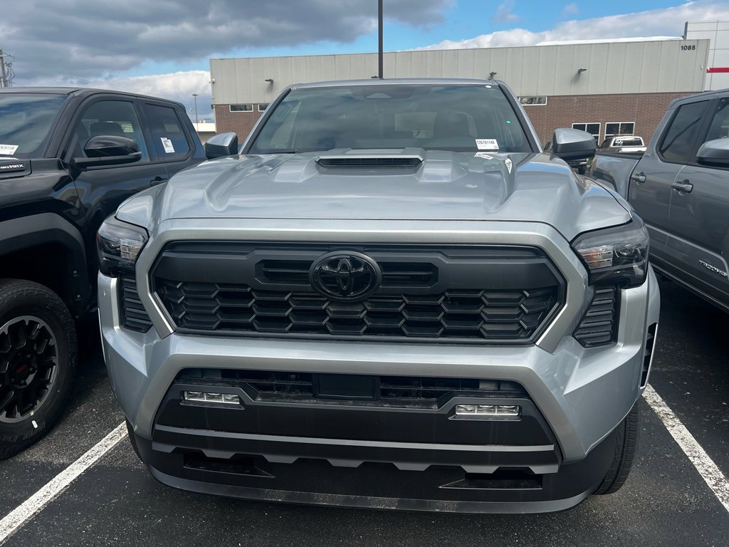 New 2026 Toyota Tacoma TRD Sport image 2