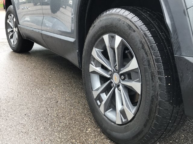 Certified 2025 Chevrolet Equinox LT w/ Convenience Package II FWD image 37