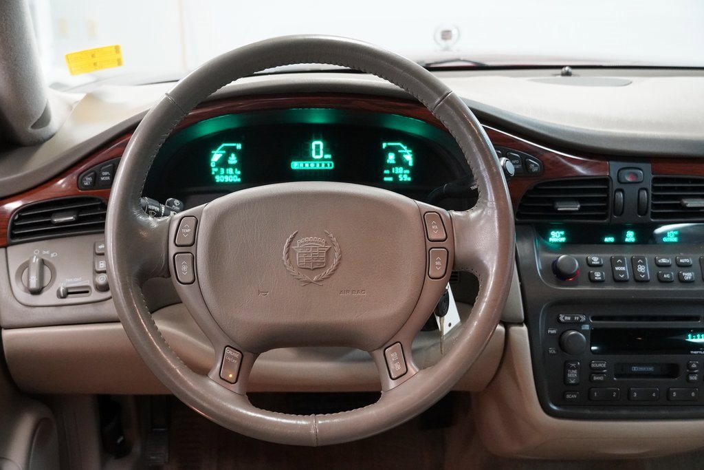 Used 2000 Cadillac De Ville w/ Comfort/Convenience Pkg image 13