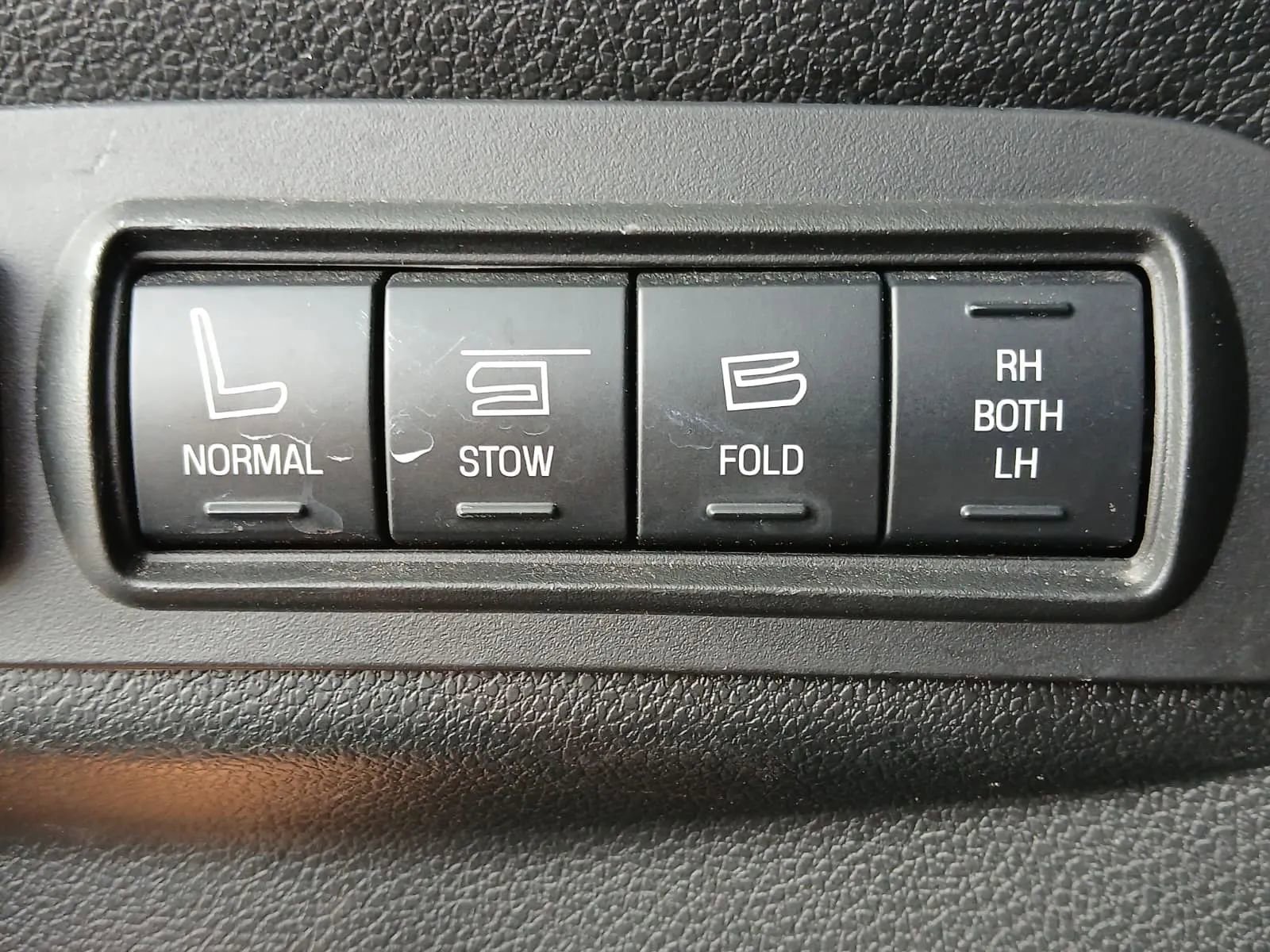 Used 2018 Ford Explorer Limited FWD image 25