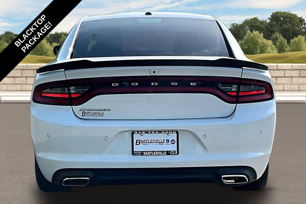 Used 2022 Dodge Charger SXT RWD image 4
