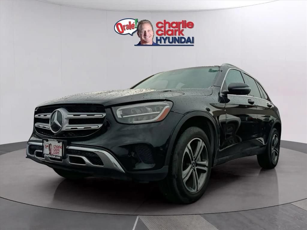 Used 2022 Mercedes-Benz GLC 300 image 1