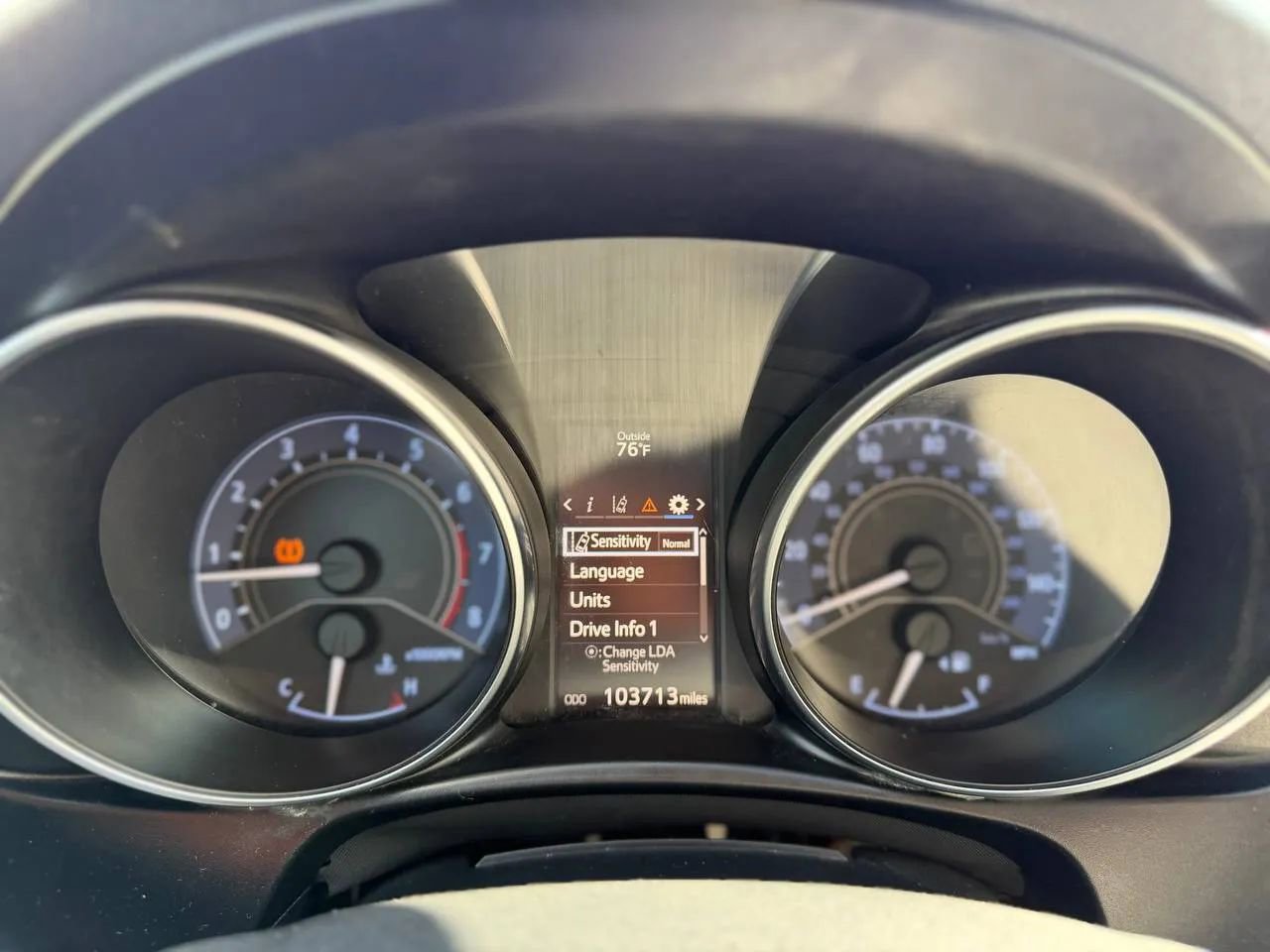 Used 2018 Toyota Corolla iM w/ Carpet Mat Package (TMS) image 40