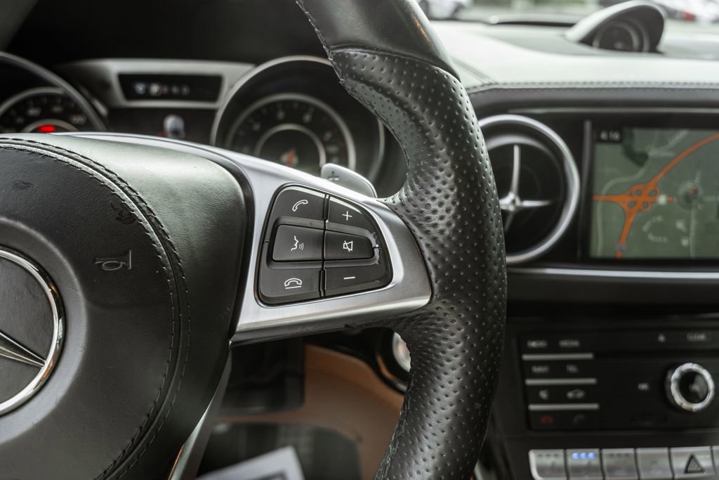 Used 2017 Mercedes-Benz SL 450 w/ Premium I Package image 25