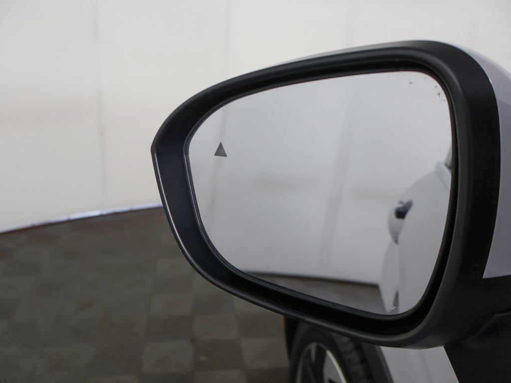 Used 2022 Mitsubishi Outlander SEL AWD/4WD image 38