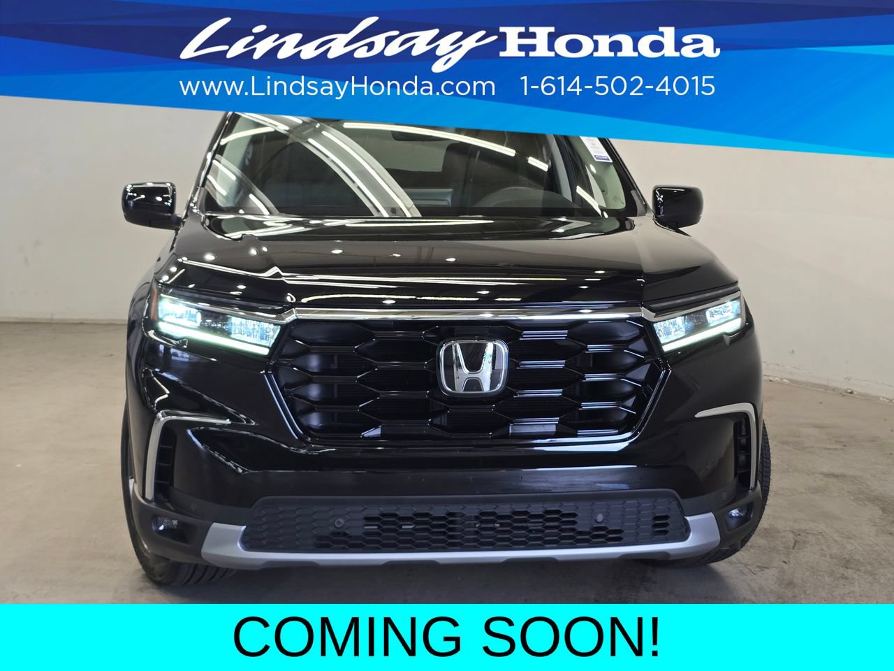 Used 2025 Honda Pilot Touring image 2