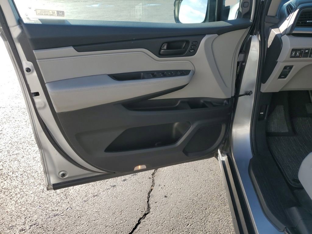 Used 2024 Honda Odyssey EX-L image 9
