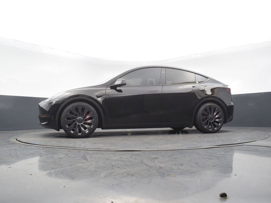 Used 2024 Tesla Model Y Performance AWD/4WD image 35
