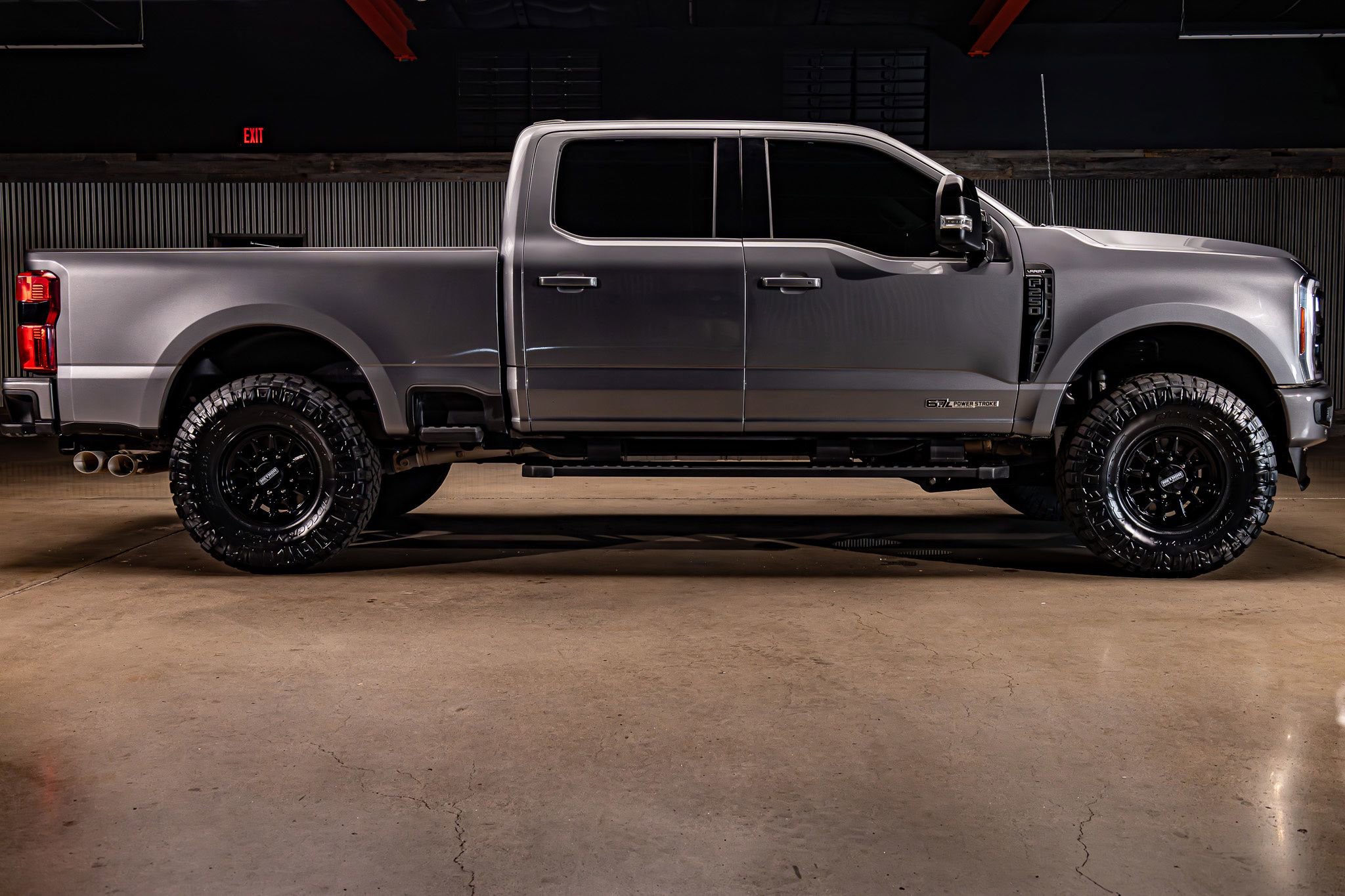 Used 2025 Ford F250 Lariat w/ Lariat Ultimate Package AWD/4WD image 11