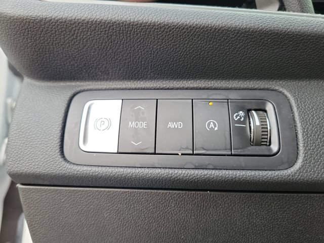 Certified 2025 Chevrolet Traverse LT AWD/4WD image 24