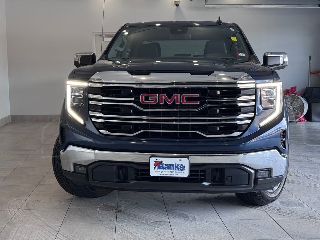 Certified 2023 GMC Sierra 1500 SLT w/ SLT Premium Package image 3