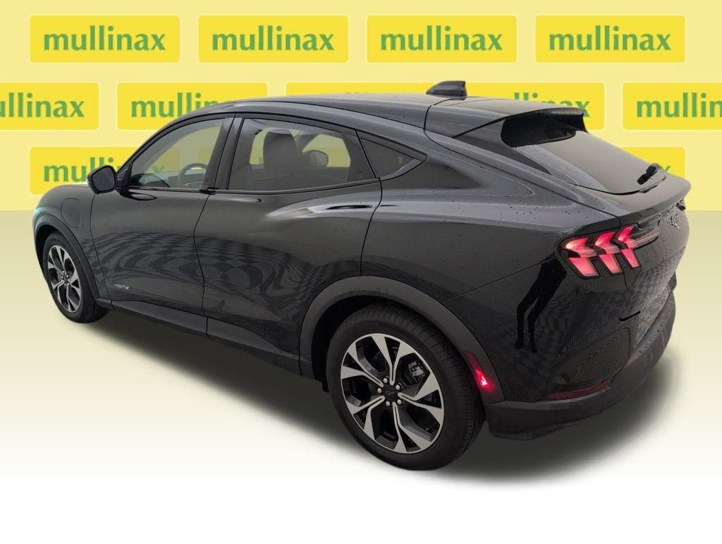 Certified 2025 Ford Mustang Mach-E Select w/ Comfort Package Lite image 9