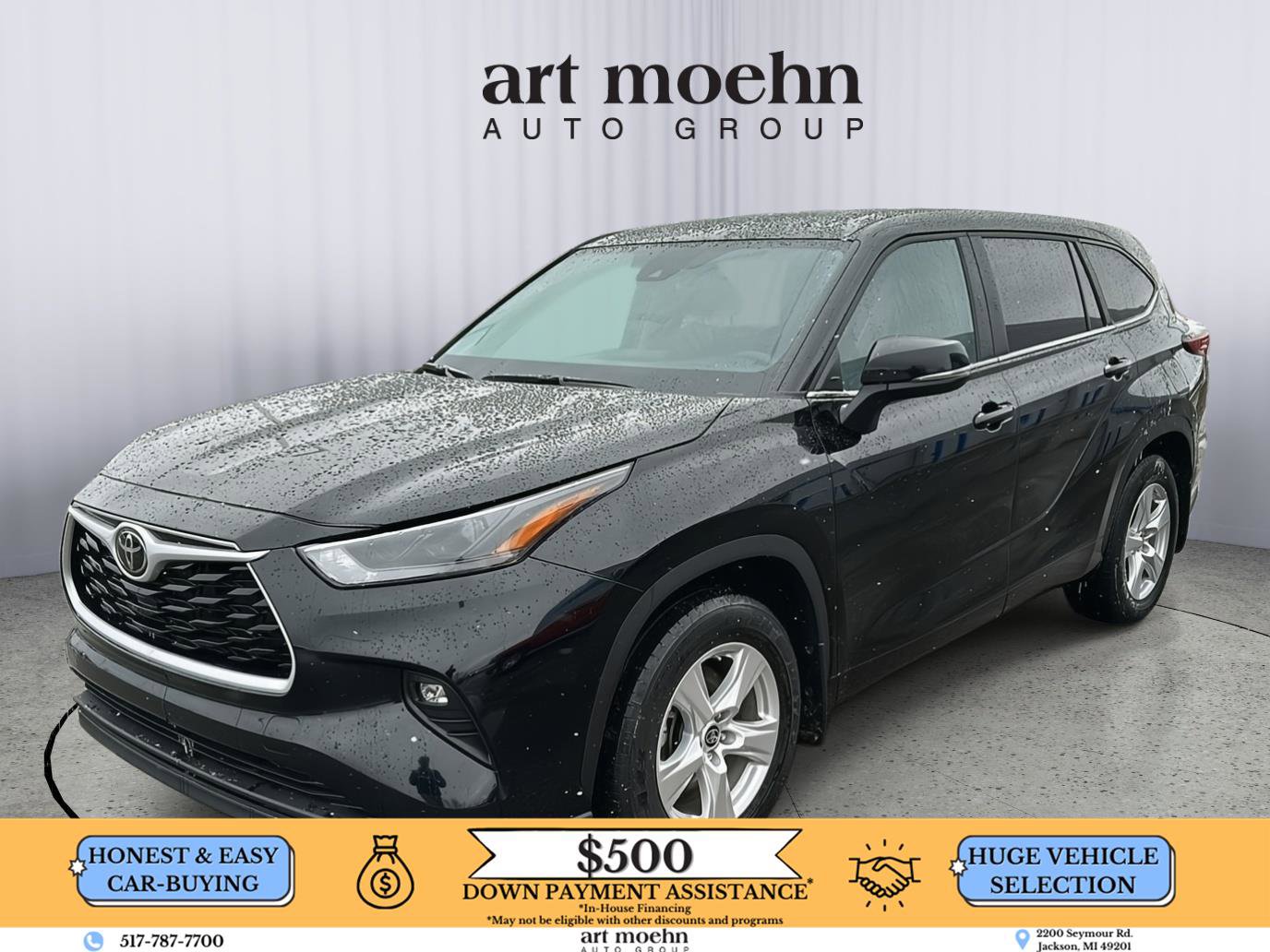 Used 2023 Toyota Highlander LE image 1