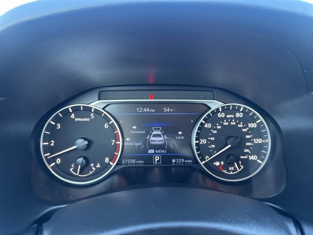 Used 2025 Nissan Altima 2.5 SV image 10