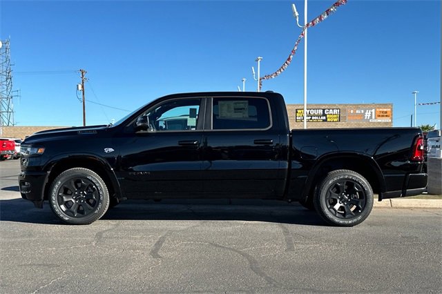 New 2026 RAM 1500 4x4 Crew Cab image 10