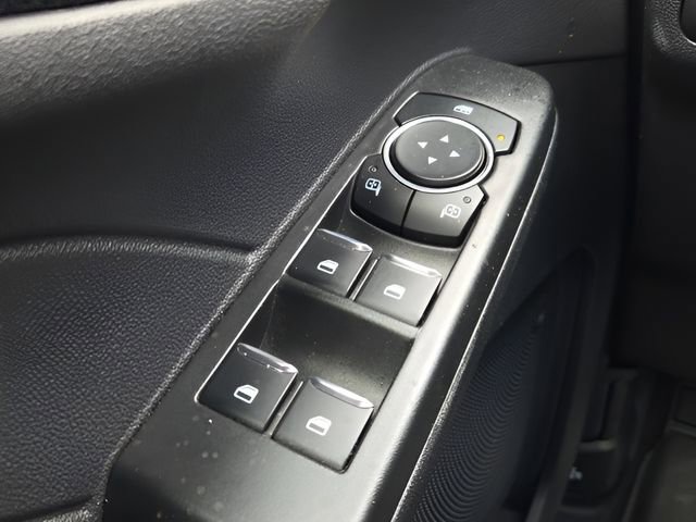 Used 2025 Ford Escape ST-Line Elite w/ Class II Trailer Tow Package image 21