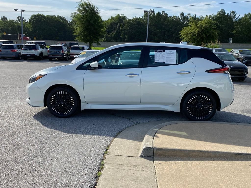 Used 2023 Nissan Leaf SV Plus FWD image 4