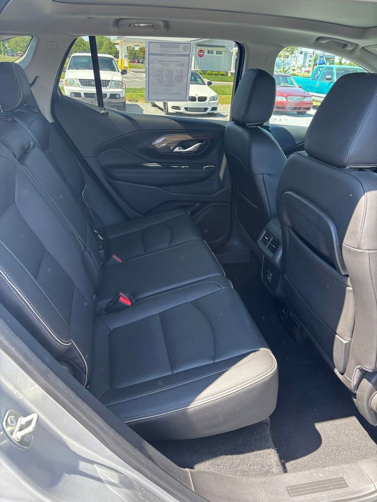 Used 2019 GMC Terrain Denali w/ Driver Alert Package II AWD/4WD image 15
