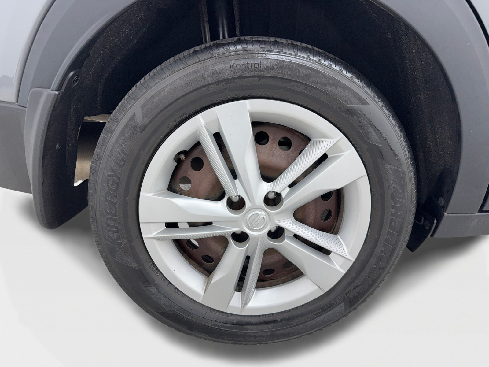 Used 2020 Nissan Kicks S FWD image 53