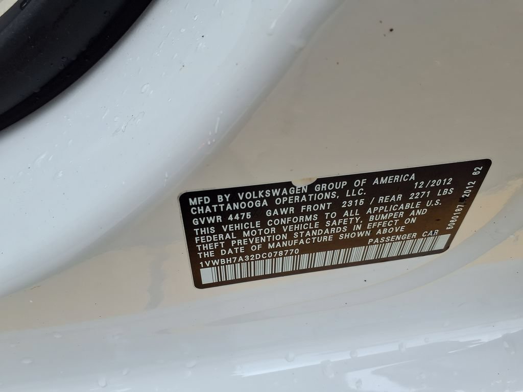 Used 2013 Volkswagen Passat 2.5 SE FWD image 31