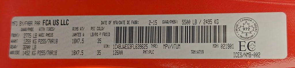 Used 2015 Jeep Wrangler Unlimited Sahara w/ Dual Top Group image 42