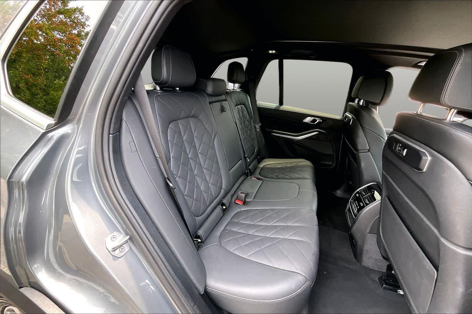 Used 2024 BMW X5 sDrive40i RWD image 19