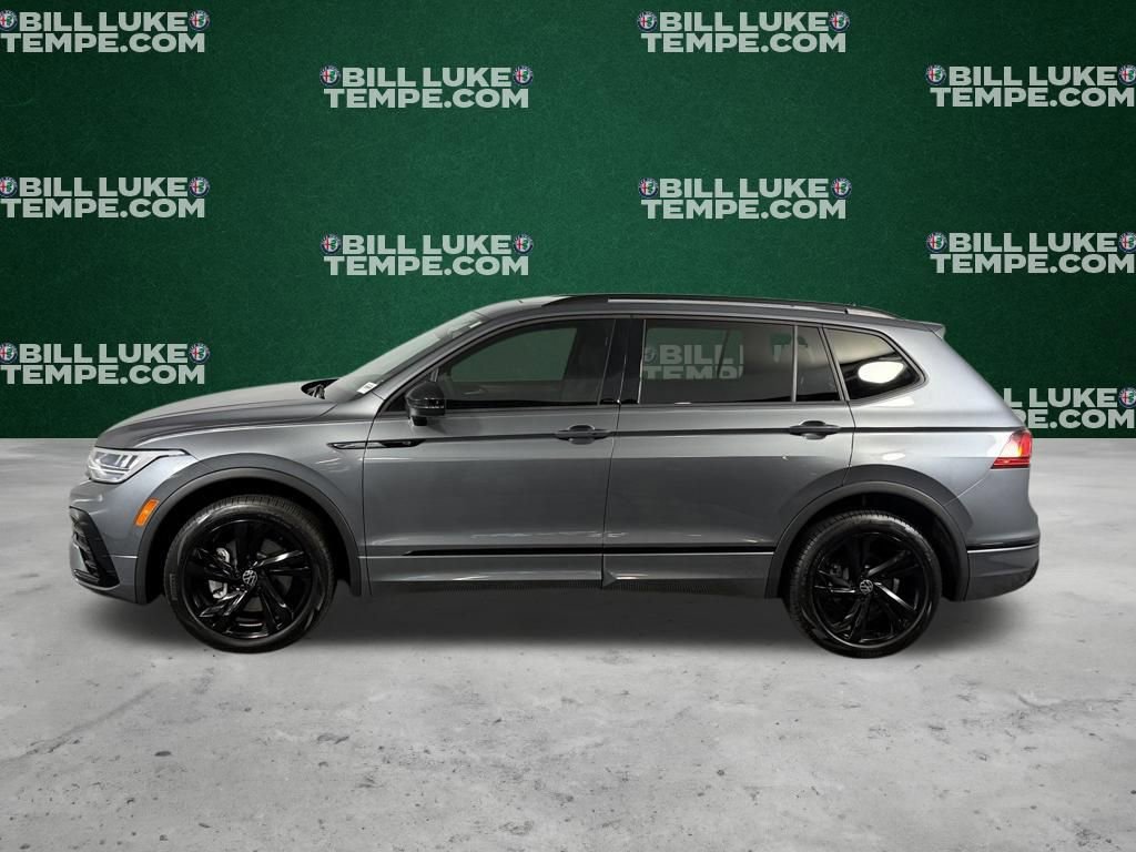 Used 2024 Volkswagen Tiguan SE R-Line image 9
