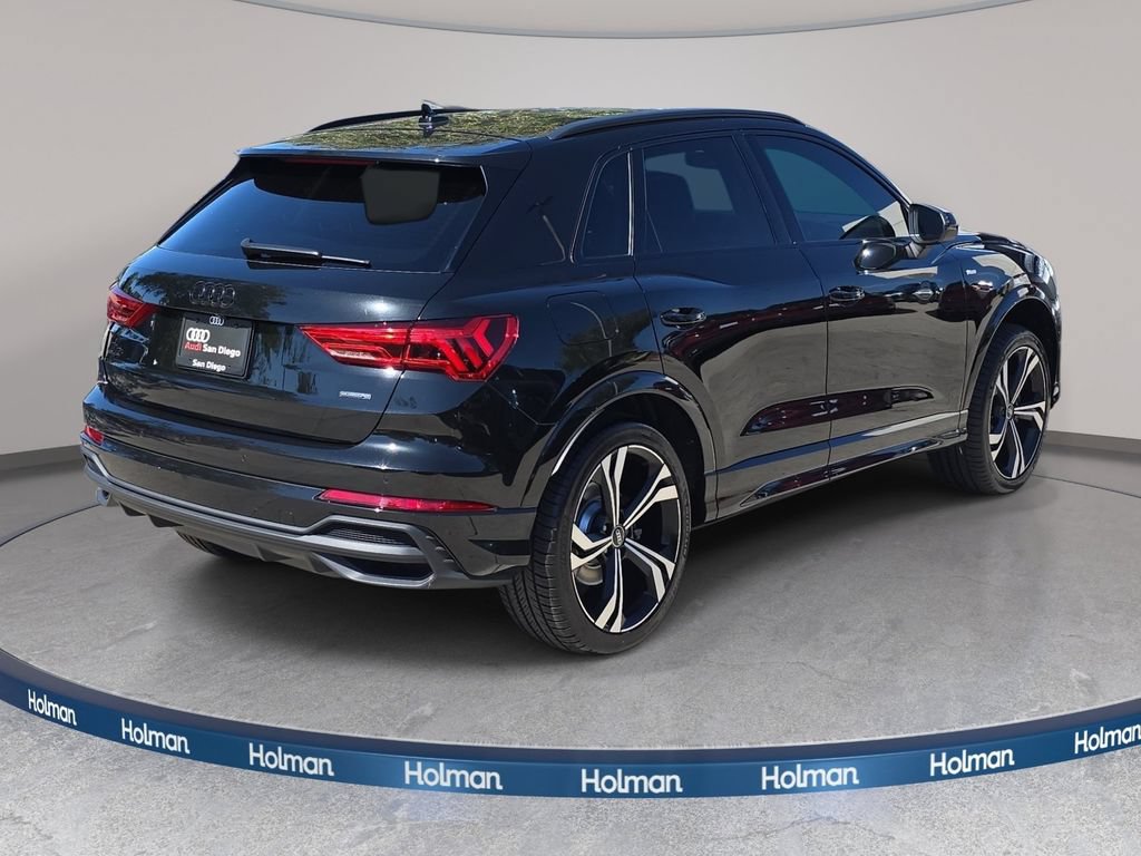 Used 2024 Audi Q3 2.0T Premium Plus w/ Premium Plus Package AWD/4WD image 6