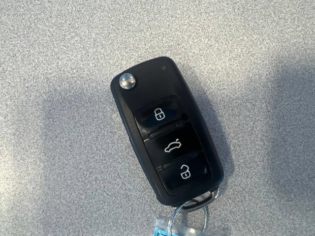 Used 2013 Volkswagen Jetta S FWD image 27
